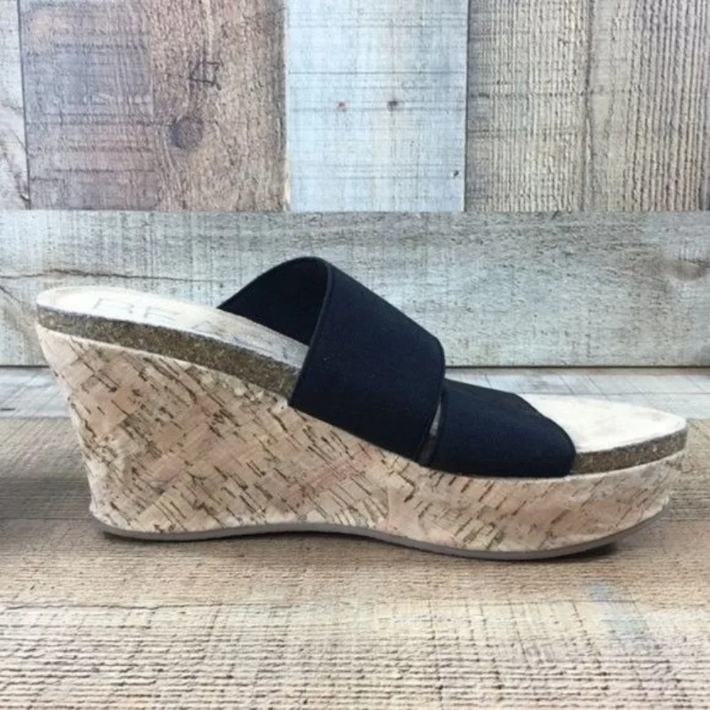 Beach By Mattise‎ Bare All Black Cork Wedge Sandals